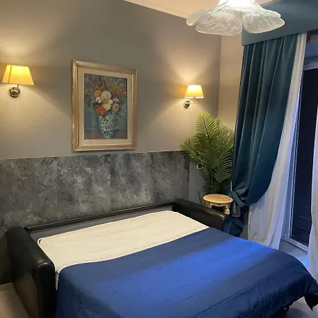 Via Veneto 104 Appartement *